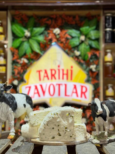 Kars Yöresel Otlu Peynir 1KG